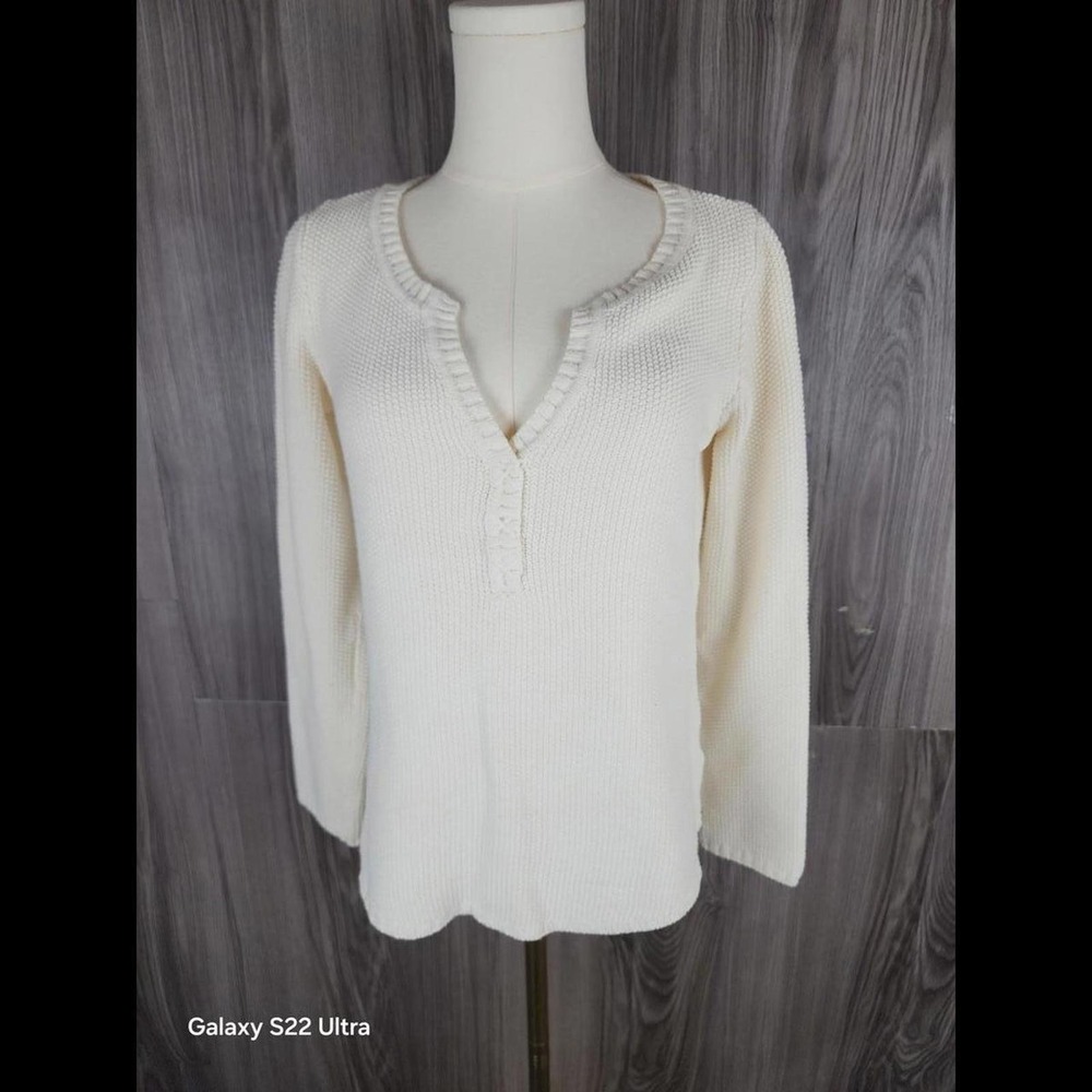 Caribbean Joe Island Supply Co Womens Cream Knit Split V-Neck Ruffle Sweater S